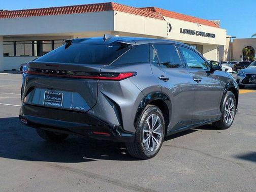 2024 Lexus RZ 300e 300e Premium