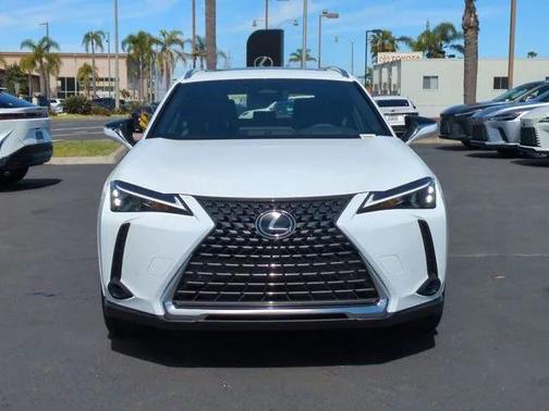 2026 Lexus UX 300h Premium