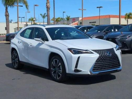 2026 Lexus UX 300h Premium