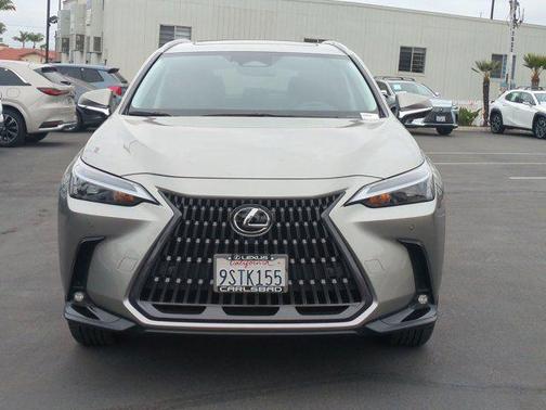 2025 Lexus NX 350h Premium