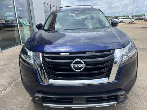 Deep Ocean Blue 2024 Nissan Pathfinder Platinum