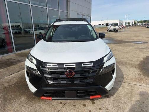 Everest White P 2026 Nissan Rogue Rock Creek