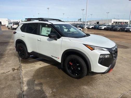Everest White P 2026 Nissan Rogue Rock Creek
