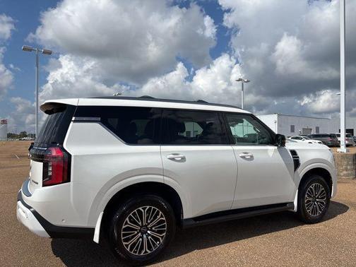 2026 Nissan Armada Platinum