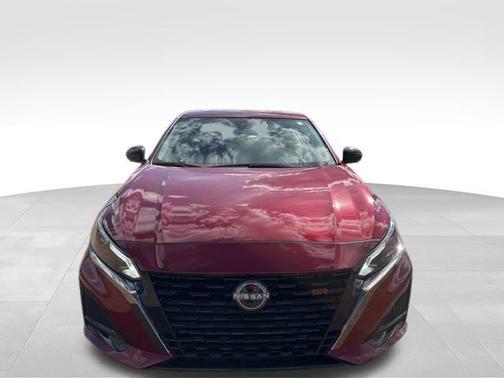 2024 Nissan Altima 2.0 SR