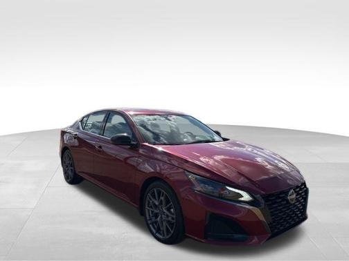 2024 Nissan Altima 2.0 SR