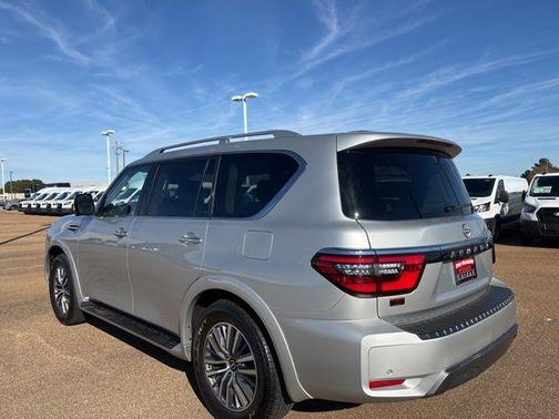 2024 Nissan Armada SL