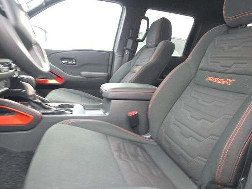 2024 Nissan Frontier PRO-X