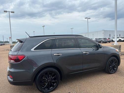 2020 Kia Sorento S