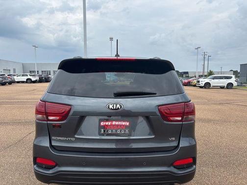 2020 Kia Sorento S