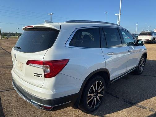 2021 Honda Pilot Touring 7-Passenger