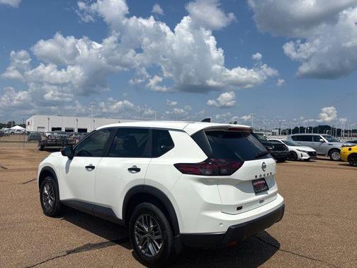 2026 Nissan Rogue S