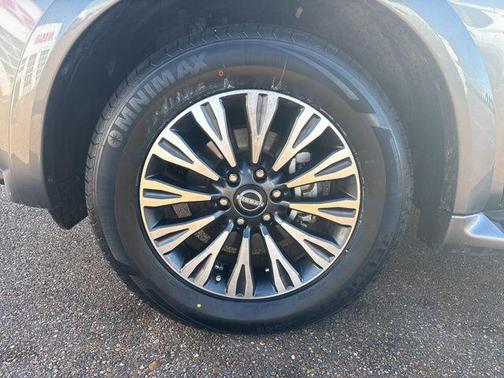 2024 Nissan Armada SL