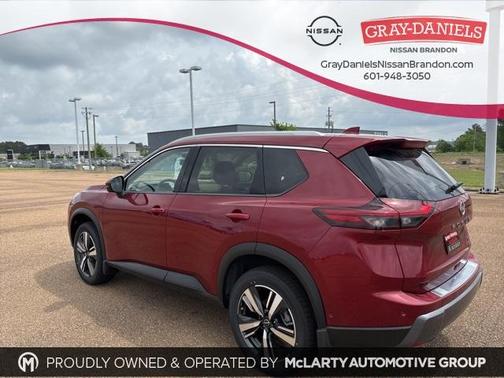 2025 Nissan Rogue SL