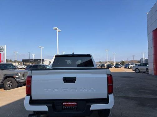 2025 Toyota Tacoma SR5