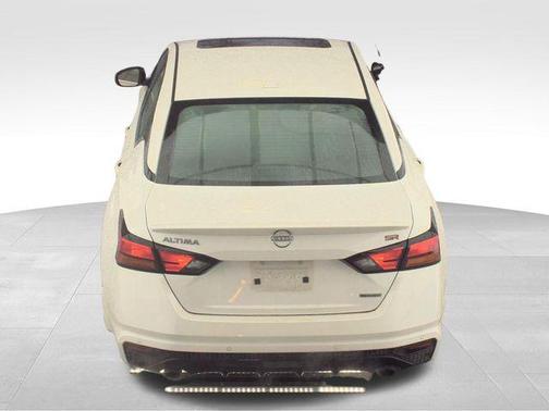 2024 Nissan Altima 2.0 SR
