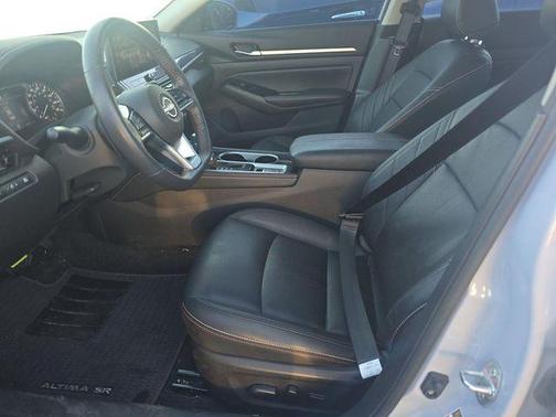 2024 Nissan Altima 2.0 SR