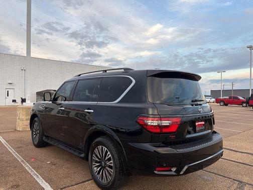 2024 Nissan Armada SL