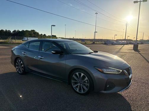 2023 Nissan Maxima Platinum