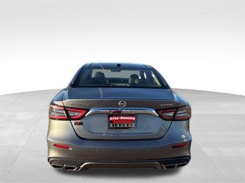 2023 Nissan Maxima Platinum