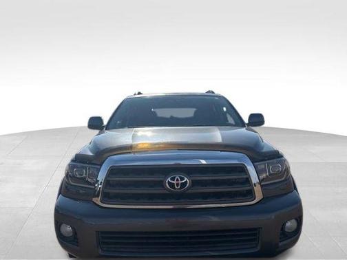 2012 Toyota Sequoia SR5