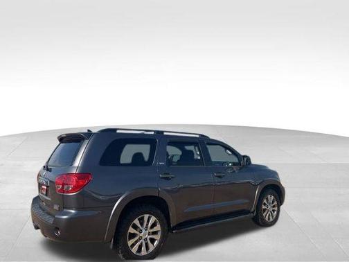 2012 Toyota Sequoia SR5