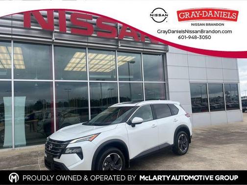 Everest White P 2024 Nissan Rogue SV