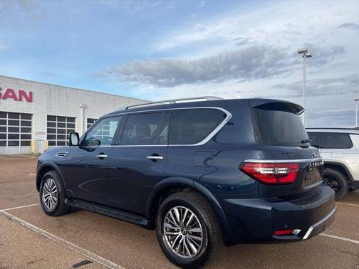 2024 Nissan Armada SL