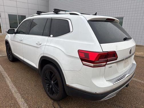 2018 Volkswagen Atlas 3.6L SEL Premium