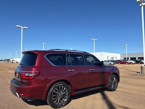 2024 Nissan Armada Platinum