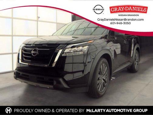 Super Black 2025 Nissan Pathfinder SL