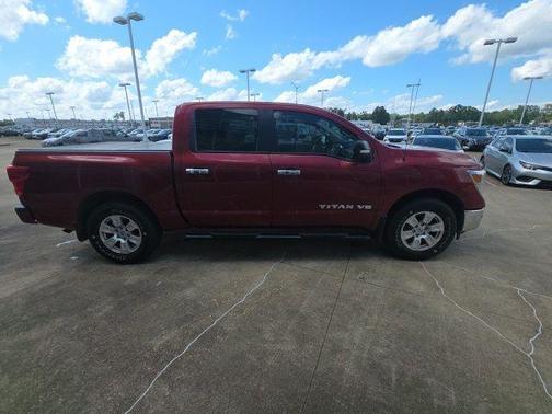 Red 2018 Nissan Titan SV