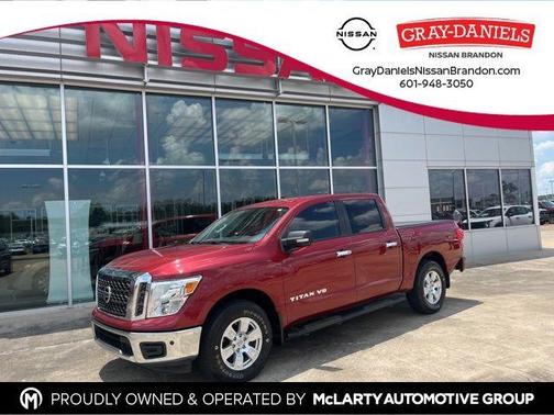 Red 2018 Nissan Titan SV