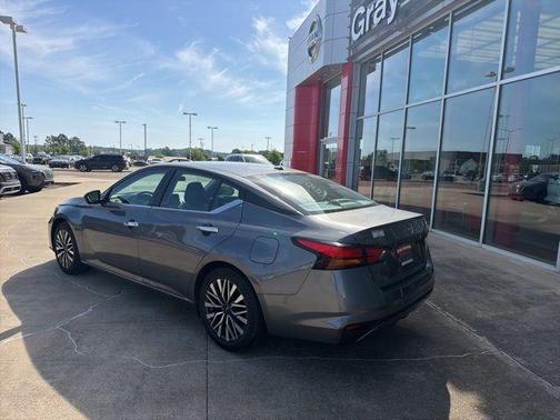 Gun Metallic 2024 Nissan Altima 2.5 SV