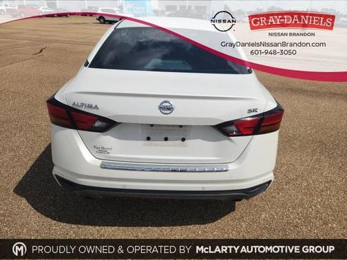 2021 Nissan Altima 2.5 SR
