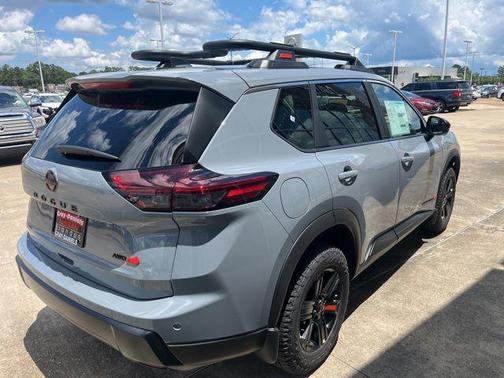 Boulder Gray Pearl 2026 Nissan Rogue Rock Creek