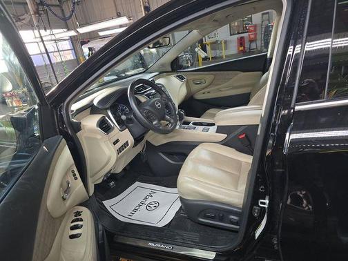 2024 Nissan Murano SL