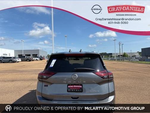 2025 Nissan Rogue Platinum