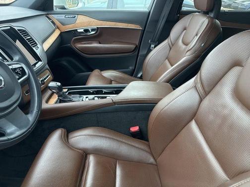 2020 Volvo XC90 T6 Inscription 7 Passenger