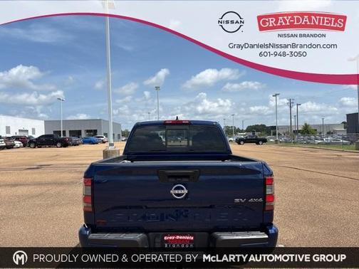 2022 Nissan Frontier SV