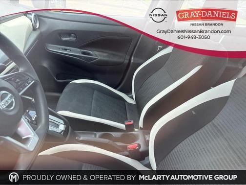 2022 Nissan Versa 1.6 SV