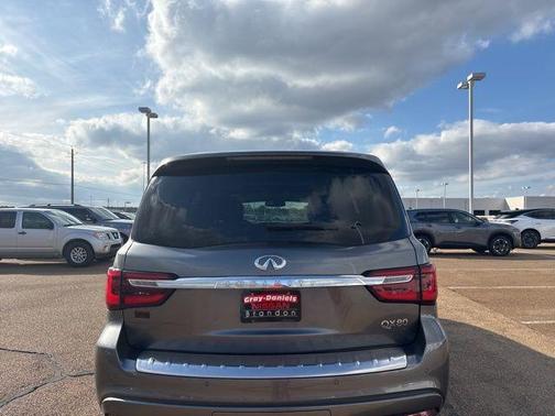 2019 INFINITI QX80 Luxe