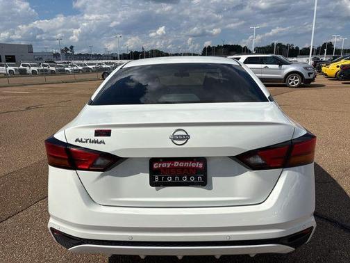 2024 Nissan Altima 2.5 S
