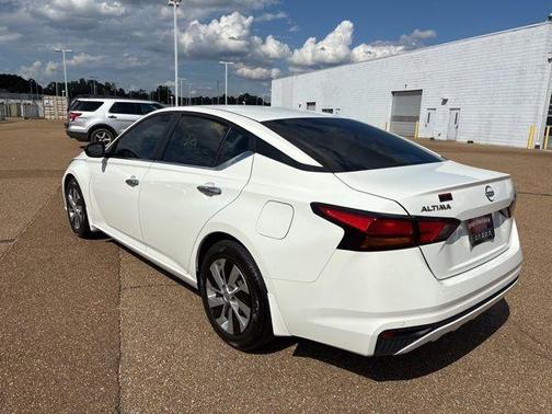 2024 Nissan Altima 2.5 S