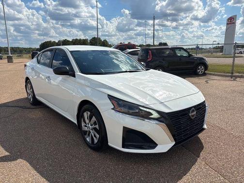 2024 Nissan Altima 2.5 S