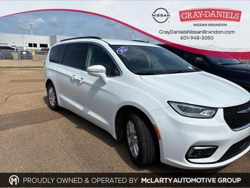 2022 Chrysler Pacifica Touring-L