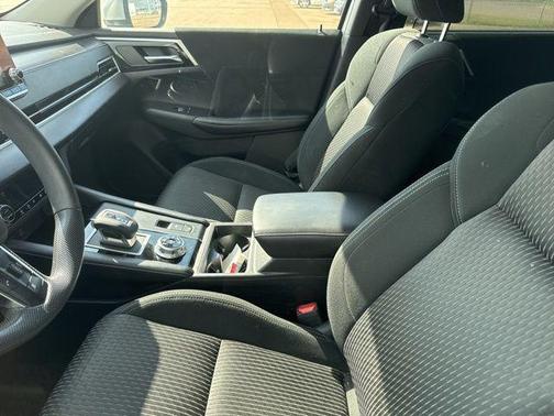 2022 Mitsubishi Outlander ES