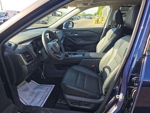 Deep Ocean Blue 2025 Nissan Rogue SV