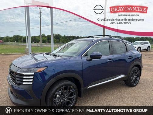 2025 Nissan Kicks SR