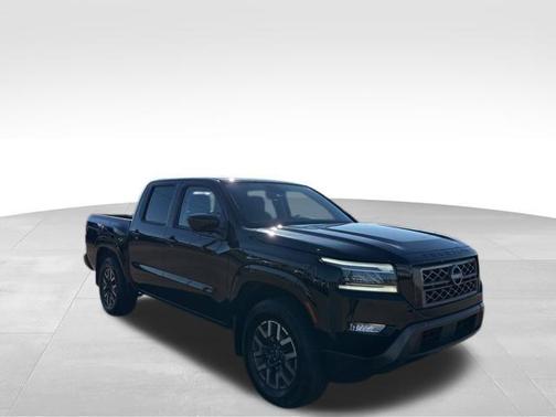 2024 Nissan Frontier SL